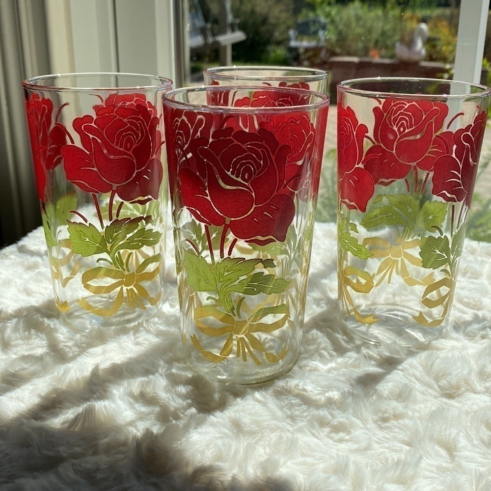 4~VINTAGE~HAZEL ATLAS~JELLY GLASS~RED ROSES W/GREEN LEAVES & YELLOW RIBBON~G13​